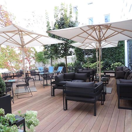 Motel One Nuernberg-Plaerrer Buitenkant foto