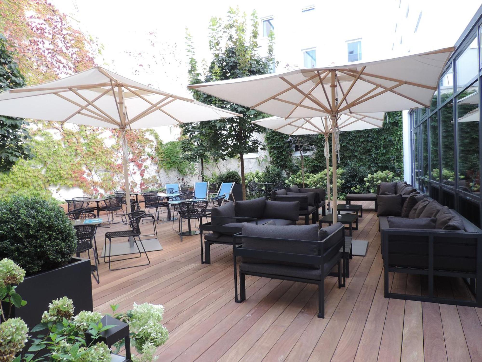 Motel One Nuernberg-Plaerrer Buitenkant foto