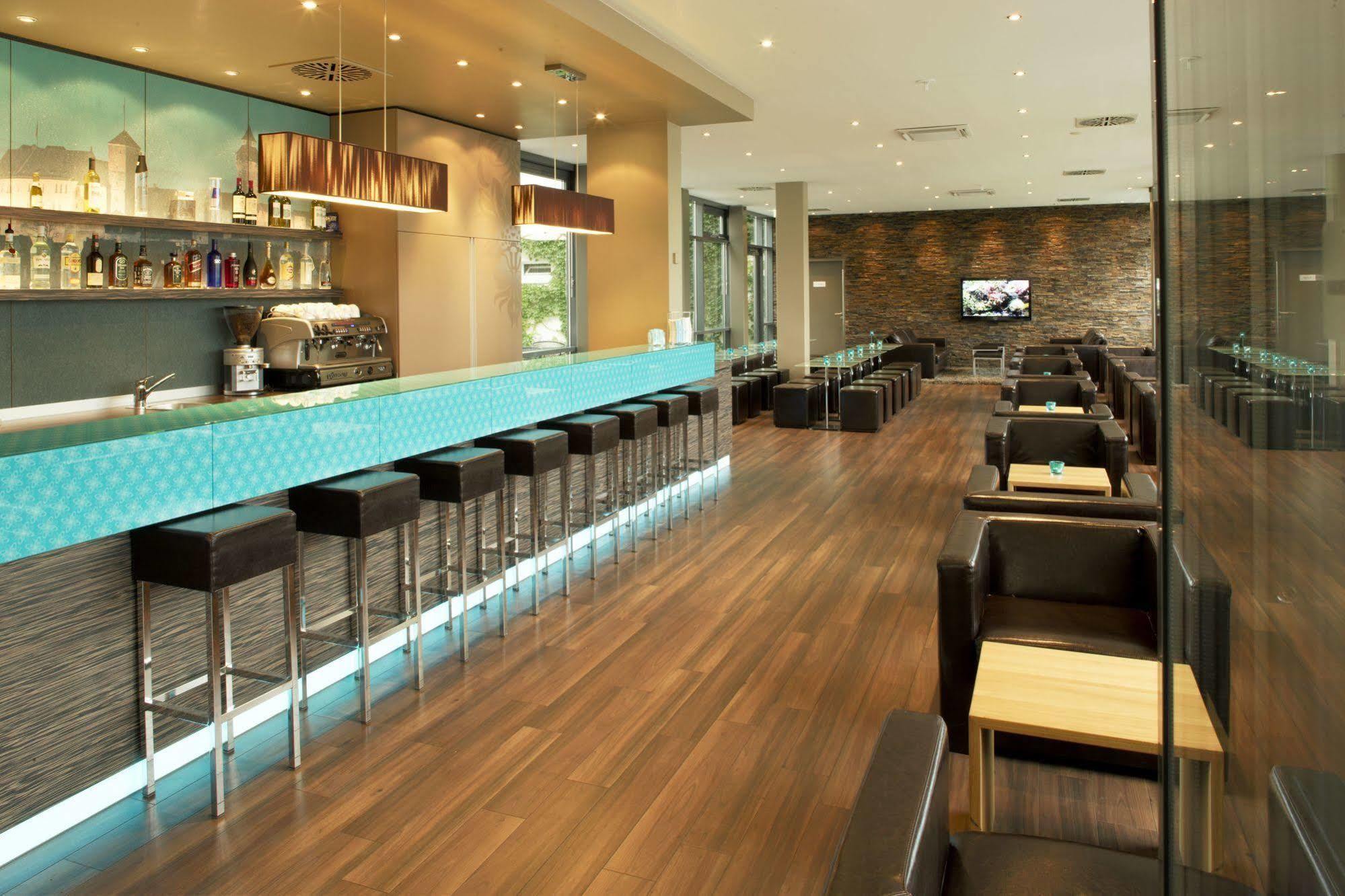 Motel One Nuernberg-Plaerrer Buitenkant foto